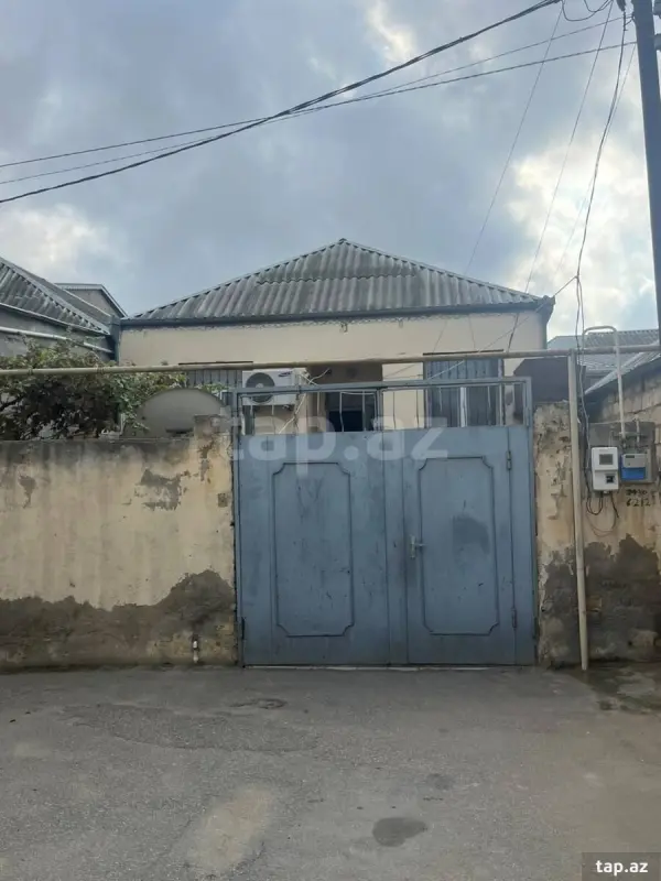 Satılır 2 otaqlı həyət evi 52.8 m²