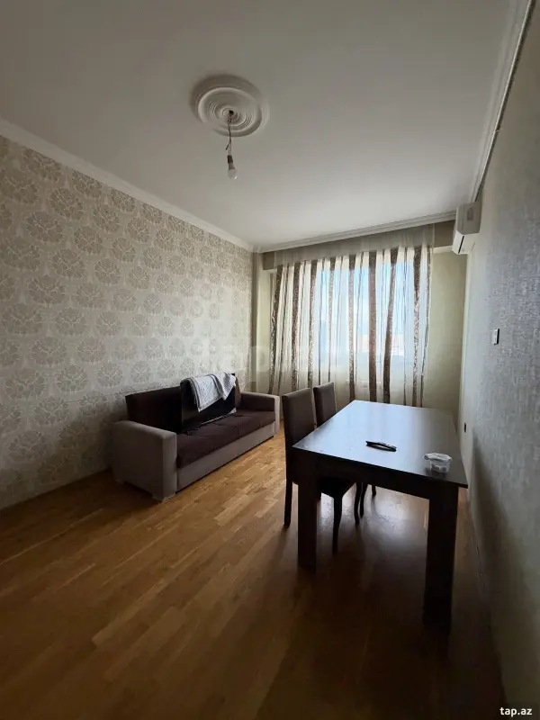 Kirayə verilir 2 otaqlı yeni tikili 50 m²