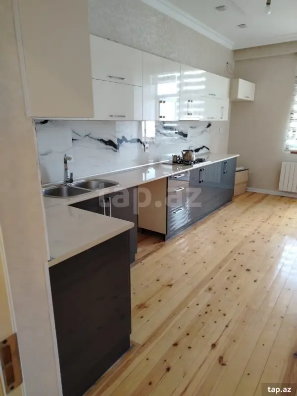 Kirayə verilir 2 otaqlı yeni tikili 66 m²
