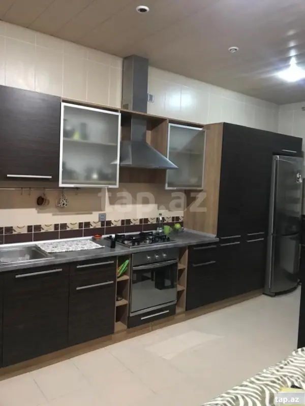Satılır 2 otaqlı yeni tikili 90 m²