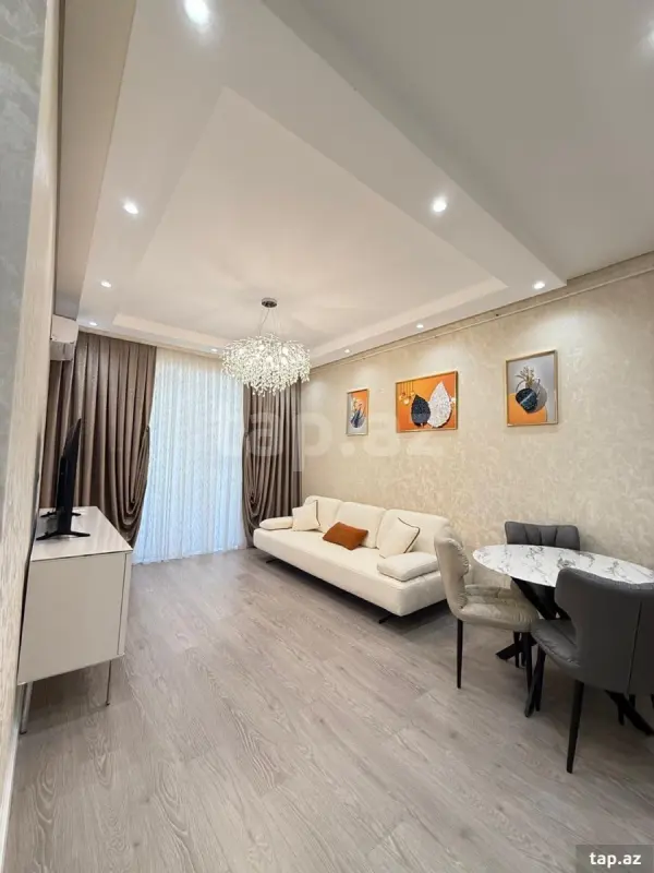 Satılır 3 otaqlı yeni tikili 79 m²