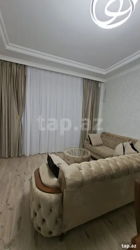 Kirayə verilir 3 otaqlı yeni tikili 99 m²