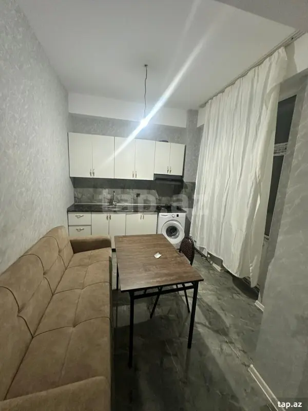Kirayə verilir 2 otaqlı yeni tikili 66 m²