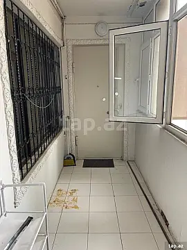 Satılır 4 otaqlı mənzil 100 m² — Bakı 4 otaq 100.00 m²