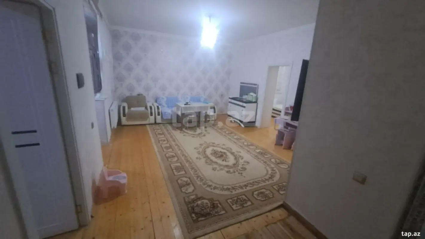 Satılır 3 otaqlı həyət evi 95 m²