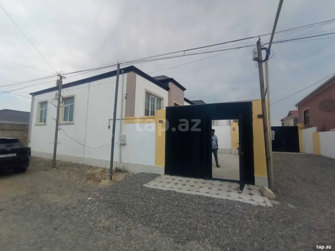 Satılır 4 otaqlı həyət evi 95 m²
