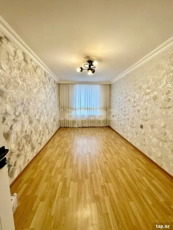 Satılır 3 otaqlı mənzil 70 m²