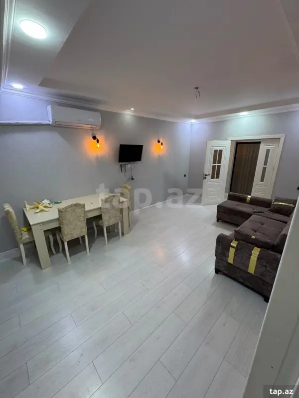 Kirayə verilir 3 otaqlı yeni tikili 96 m²