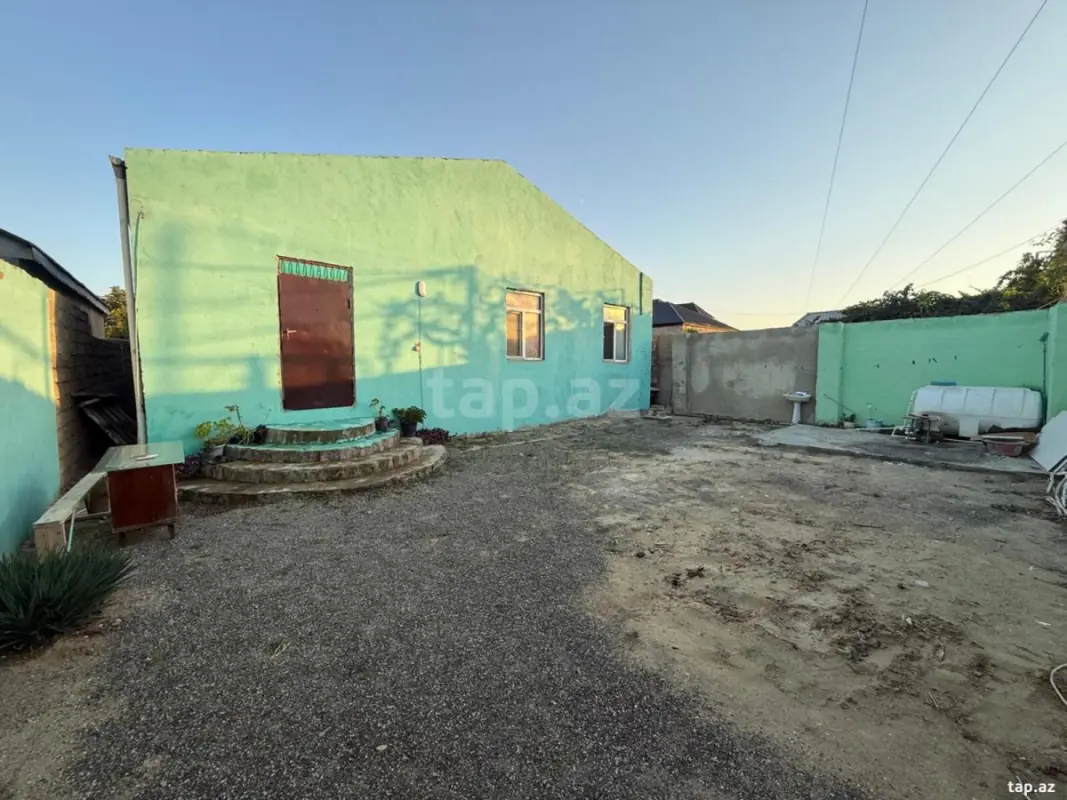Satılır 3 otaqlı həyət evi 90 m²