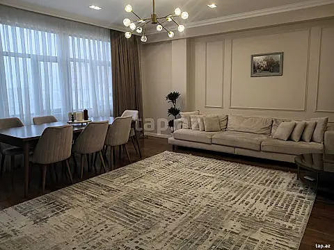Kirayə verilir 3 otaqlı yeni tikili 157 m² — Bakı 3 otaq 157.00 m²
