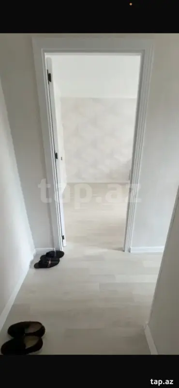 Kirayə verilir 3 otaqlı yeni tikili 95 m²