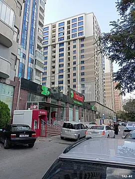 Kirayə verilir 4 otaqlı yeni tikili 180 m² — Bakı, Nəsimi 4 otaq 180.00 m²