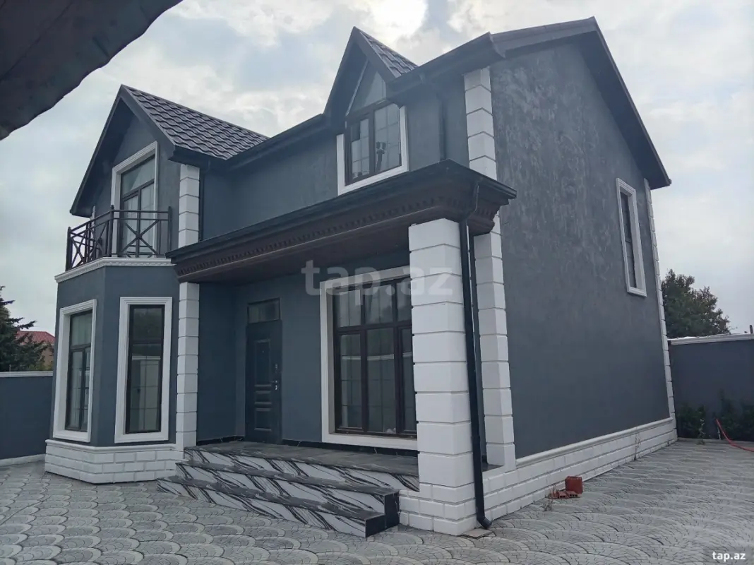 Satılır 4 otaqlı həyət evi 160 m²