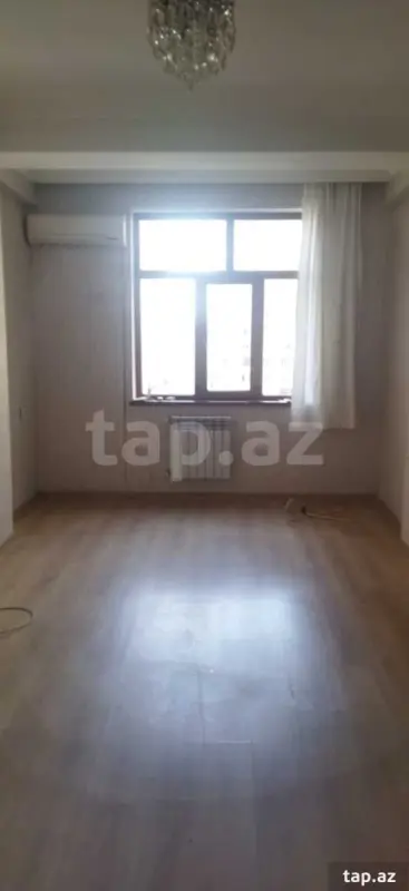 Kirayə verilir 2 otaqlı yeni tikili 70 m²
