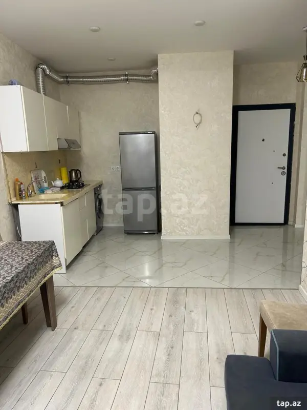 Satılır 2 otaqlı yeni tikili 72 m²