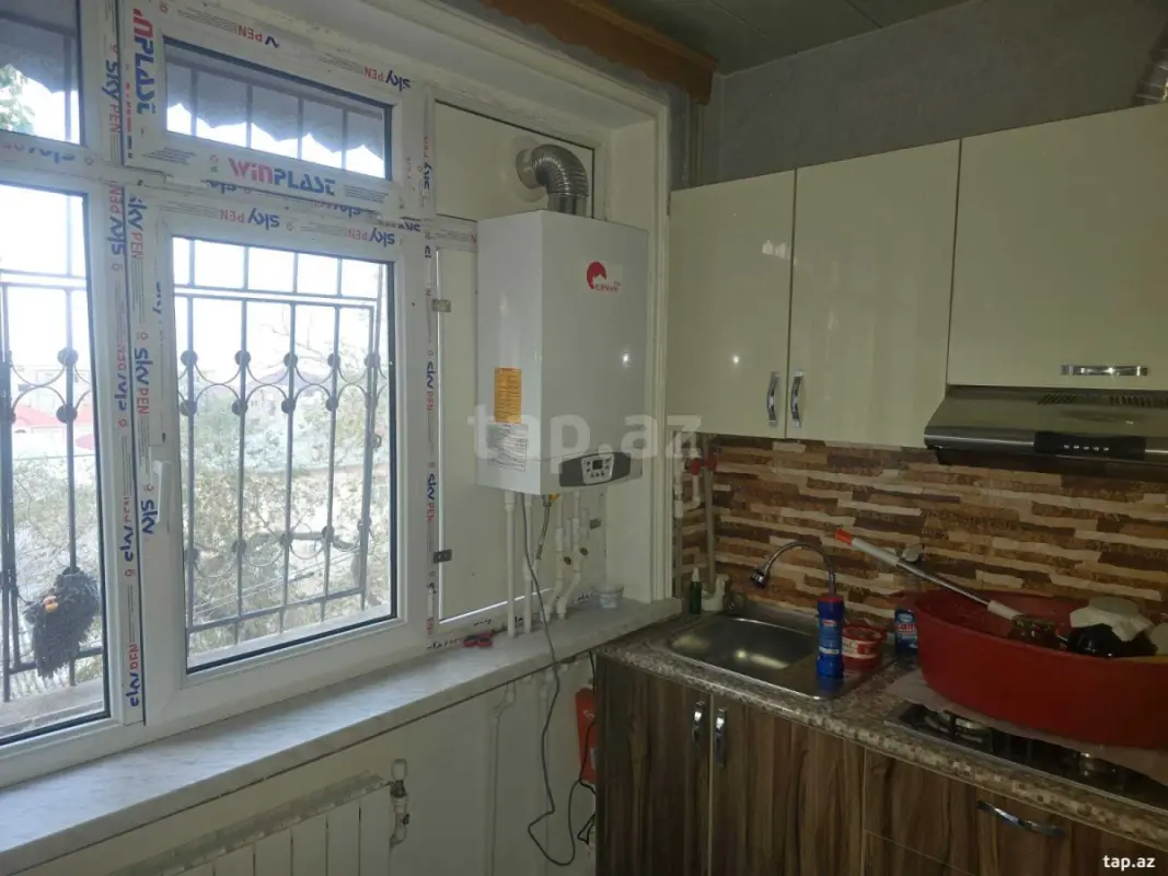 Kirayə verilir 2 otaqlı mənzil 45 m²