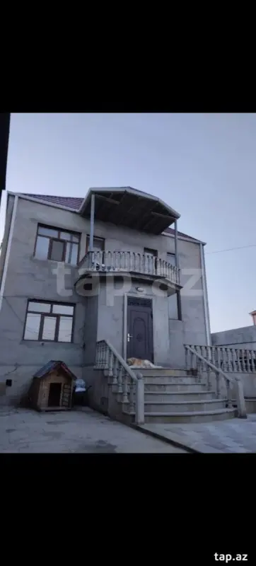 Satılır 5 otaqlı həyət evi 220 m²