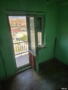 Satılır 4 otaqlı mənzil 110 m² — Bakı, Qaraçuxur 4 otaq 110.00 m²