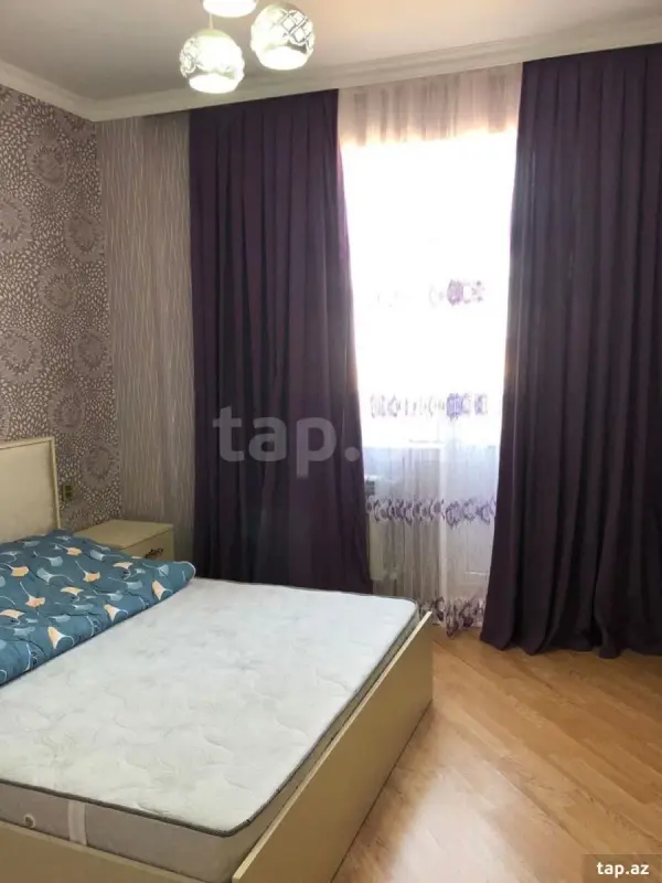 Kirayə verilir 2 otaqlı yeni tikili 80 m²