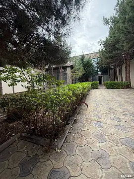Satılır 4 otaqlı həyət evi 200 m² — Bakı, Badamdar 4 otaq 200.00 m²