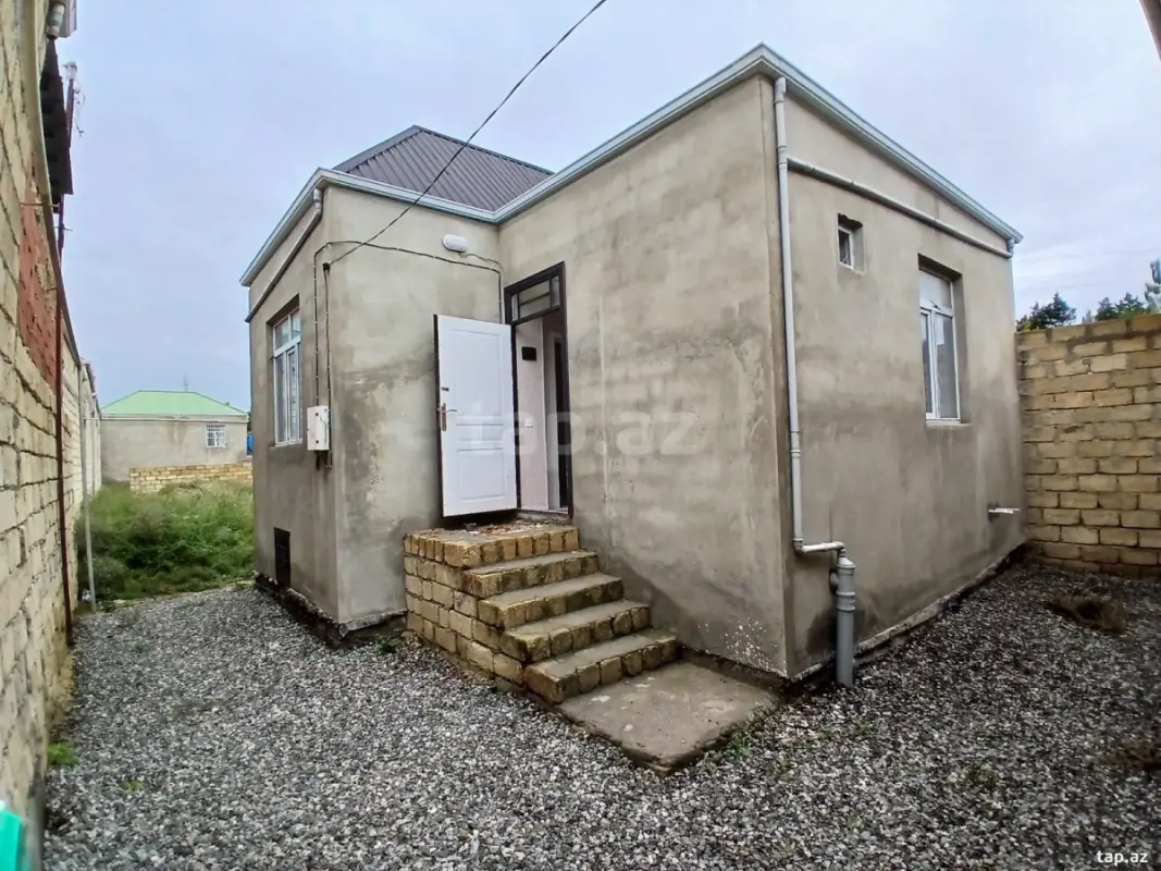 Satılır 2 otaqlı həyət evi 50 m²