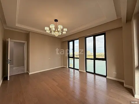 Satılır 3 otaqlı yeni tikili 83 m² — Bakı 3 otaq 83.00 m²