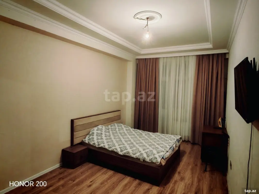 Kirayə verilir 1 otaqlı yeni tikili 40 m²