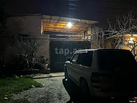 Satılır 5 otaqlı həyət evi 310 m² — Bakı 5 otaq 310.00 m²