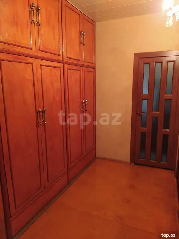 Satılır 3 otaqlı mənzil 60 m²