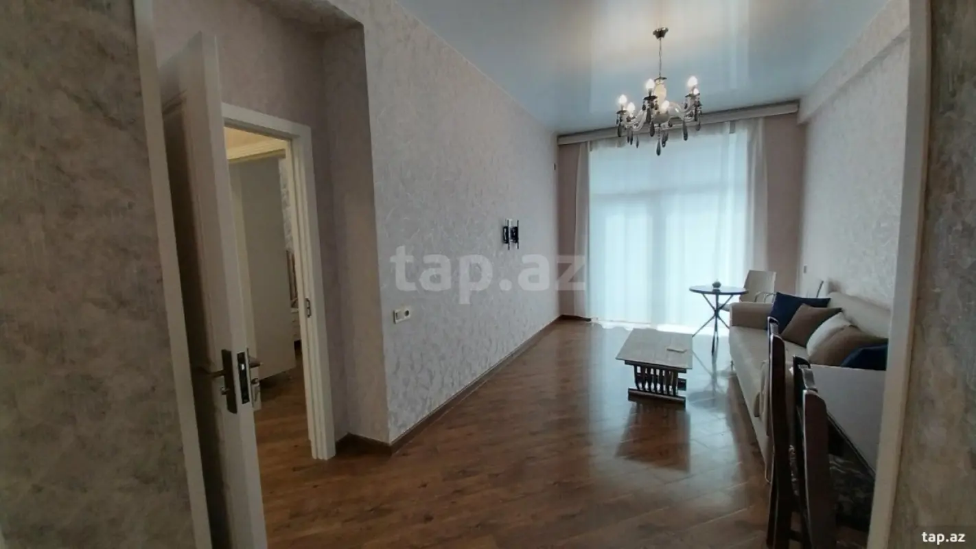 Satılır 2 otaqlı yeni tikili 73 m²