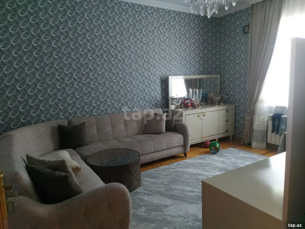 Satılır 4 otaqlı həyət evi 100 m²