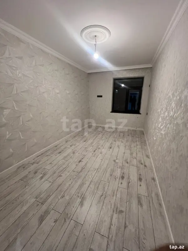 Satılır 4 otaqlı mənzil 80 m²