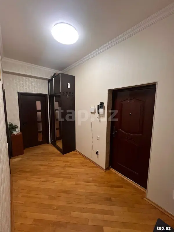 Satılır 2 otaqlı yeni tikili 83 m²