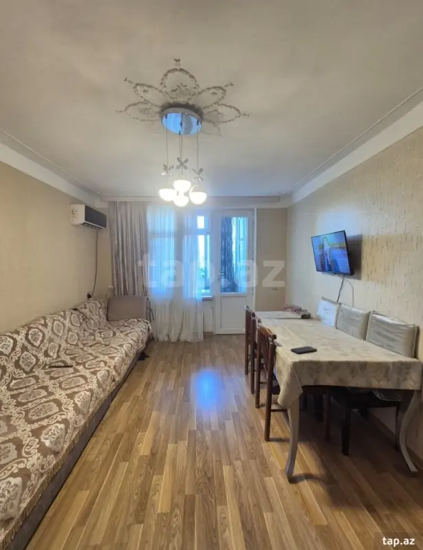 Satılır 2 otaqlı mənzil 45 m²