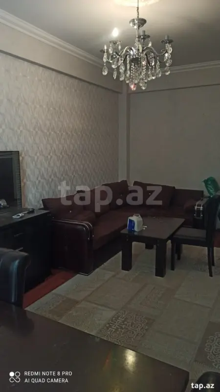 Kirayə verilir 3 otaqlı yeni tikili 86 m²