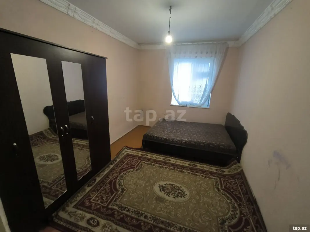 Kirayə verilir 2 otaqlı həyət evi 80 m²