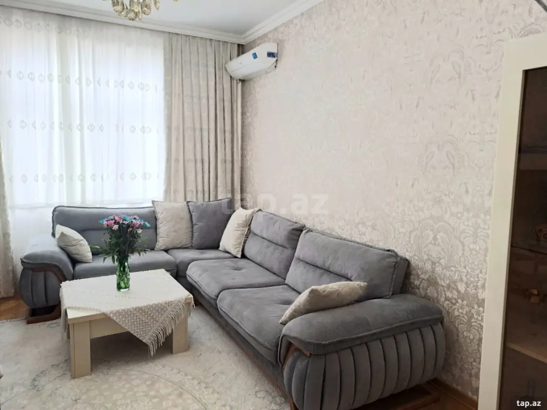Satılır 2 otaqlı yeni tikili 90 m²