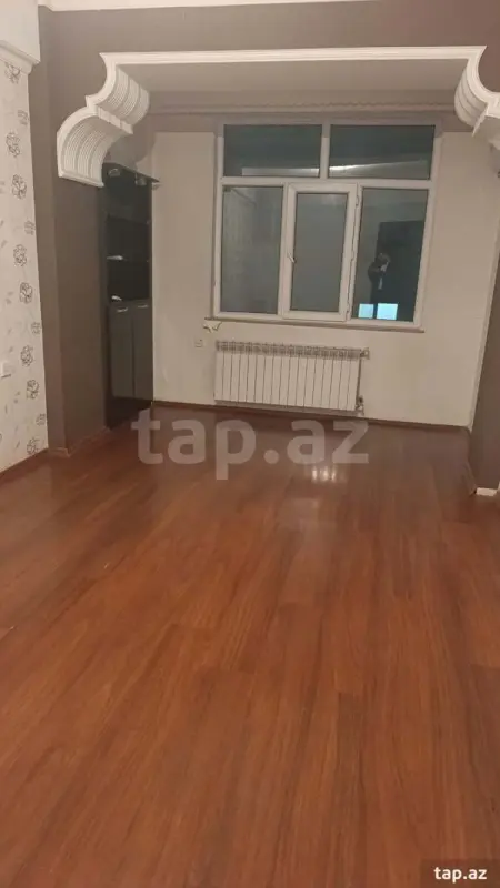 Kirayə verilir 2 otaqlı yeni tikili 65 m²