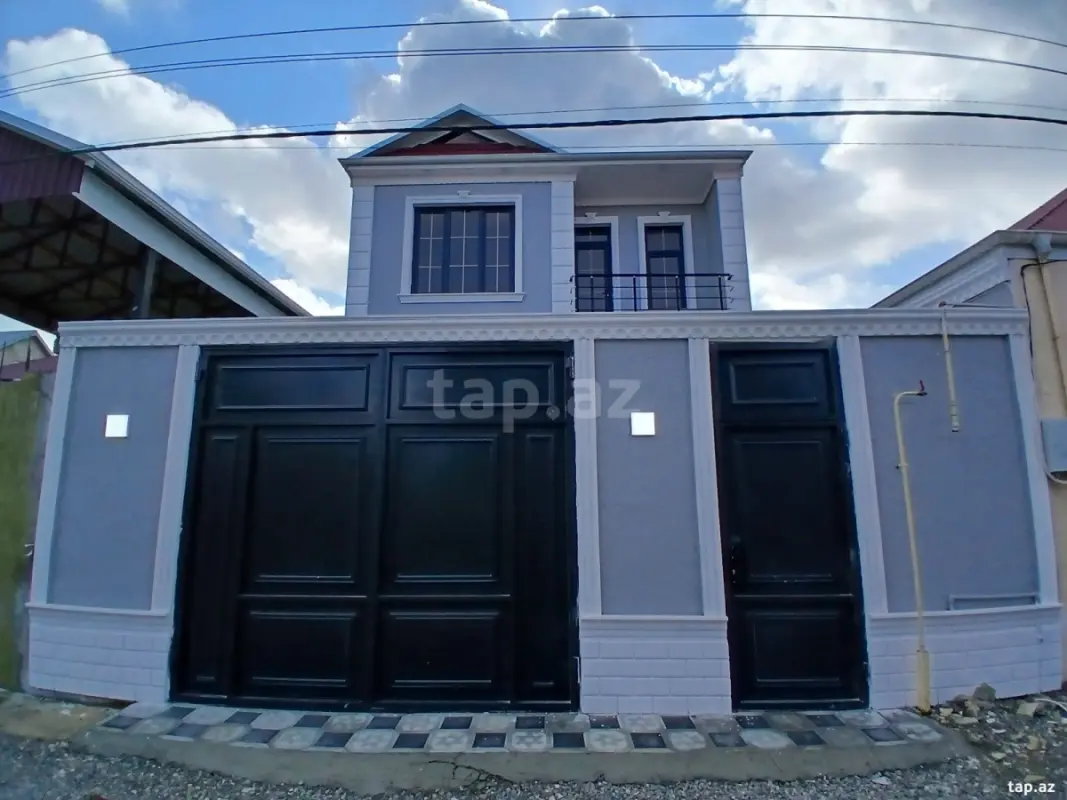 Satılır 4 otaqlı həyət evi 145 m²