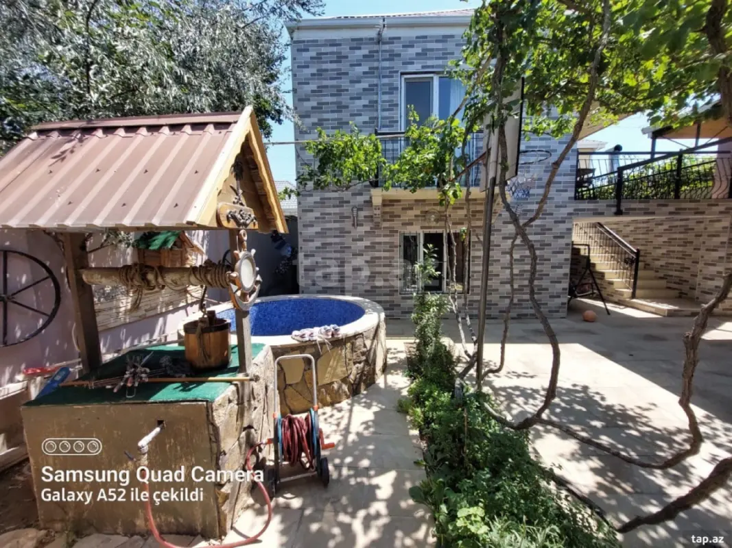 Satılır 6 otaqlı həyət evi 133 m²