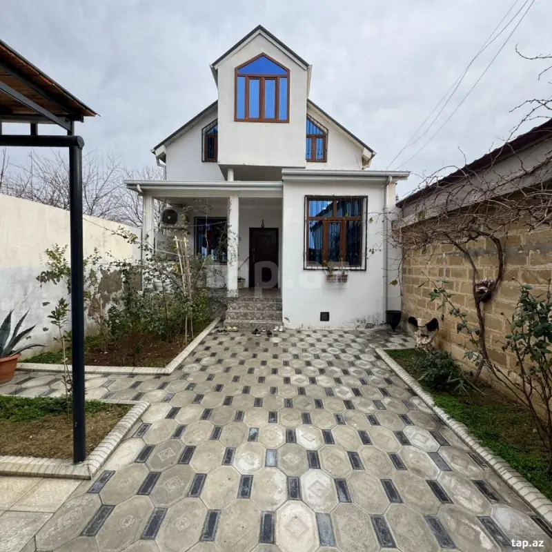 Kirayə verilir 4 otaqlı həyət evi 100 m²
