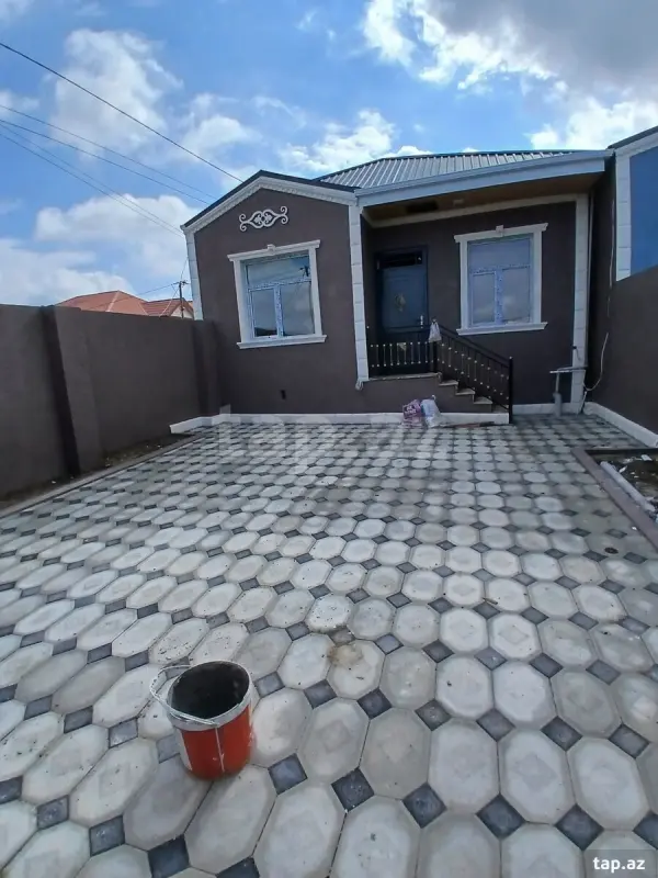Satılır 3 otaqlı həyət evi 80 m²