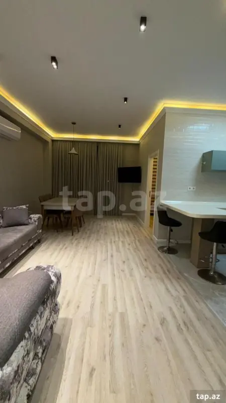 Kirayə verilir 2 otaqlı yeni tikili 80 m²