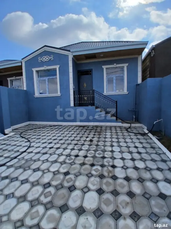 Satılır 3 otaqlı həyət evi 78 m²