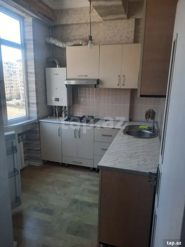 Kirayə verilir 2 otaqlı yeni tikili 50 m²