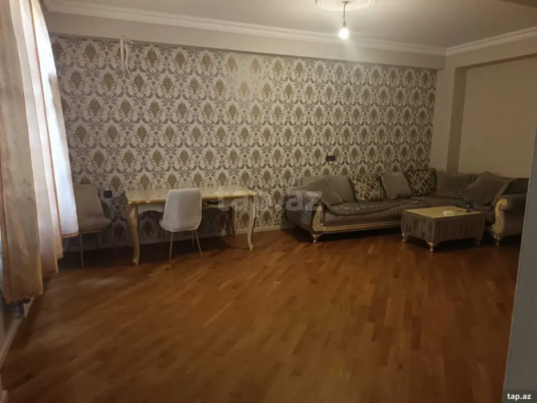 Kirayə verilir 2 otaqlı yeni tikili 80 m²