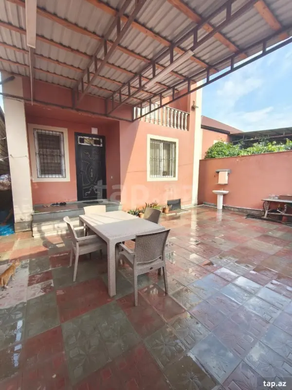 Satılır 4 otaqlı həyət evi 110 m²