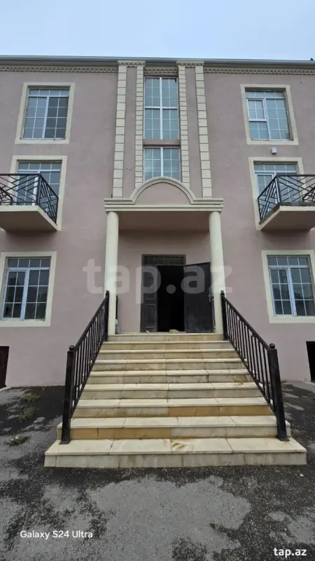 Satılır 2 otaqlı yeni tikili 76 m²