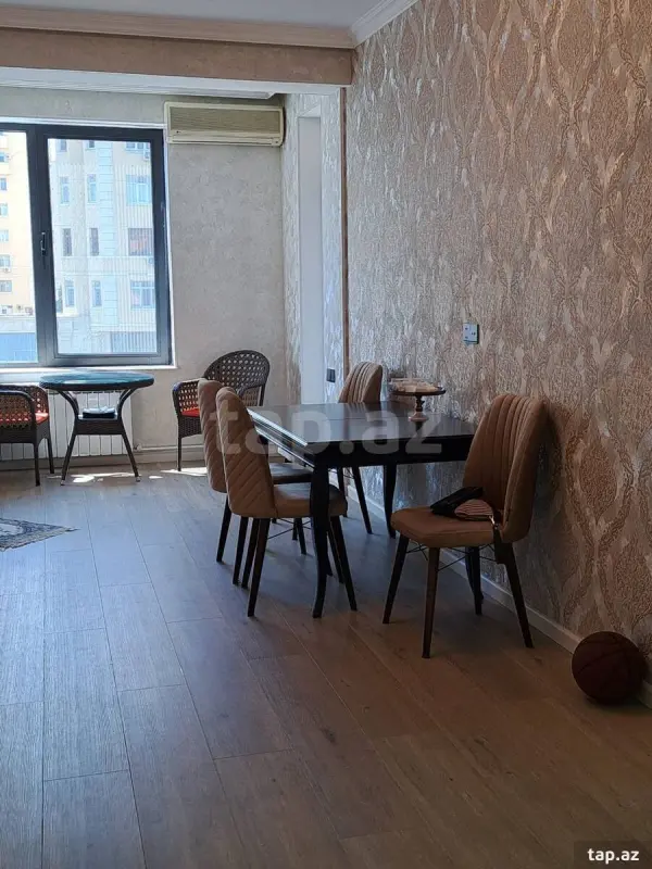 Satılır 2 otaqlı yeni tikili 60 m²