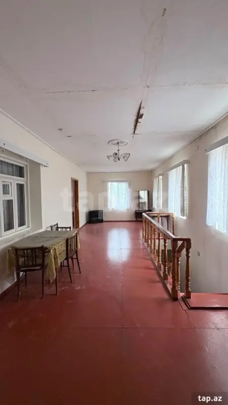 Kirayə verilir 7 otaqlı həyət evi 150 m²